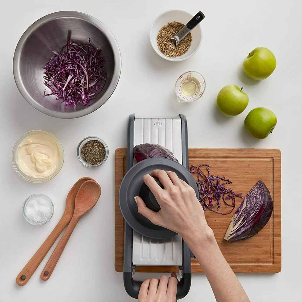 oxo-good-grips-chef-mandoline-2-0-zwart4.jpg