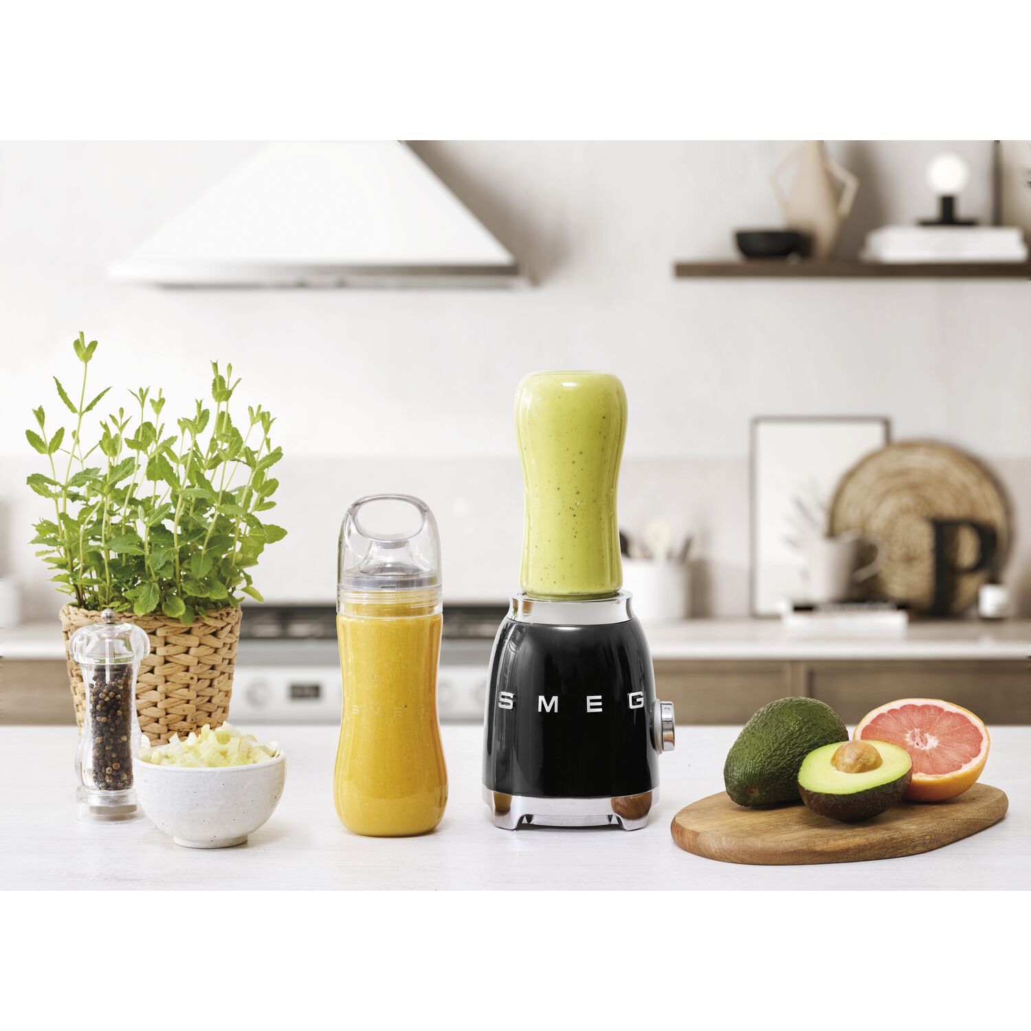 smeg-personal-blender-pbf01bleu-zwart