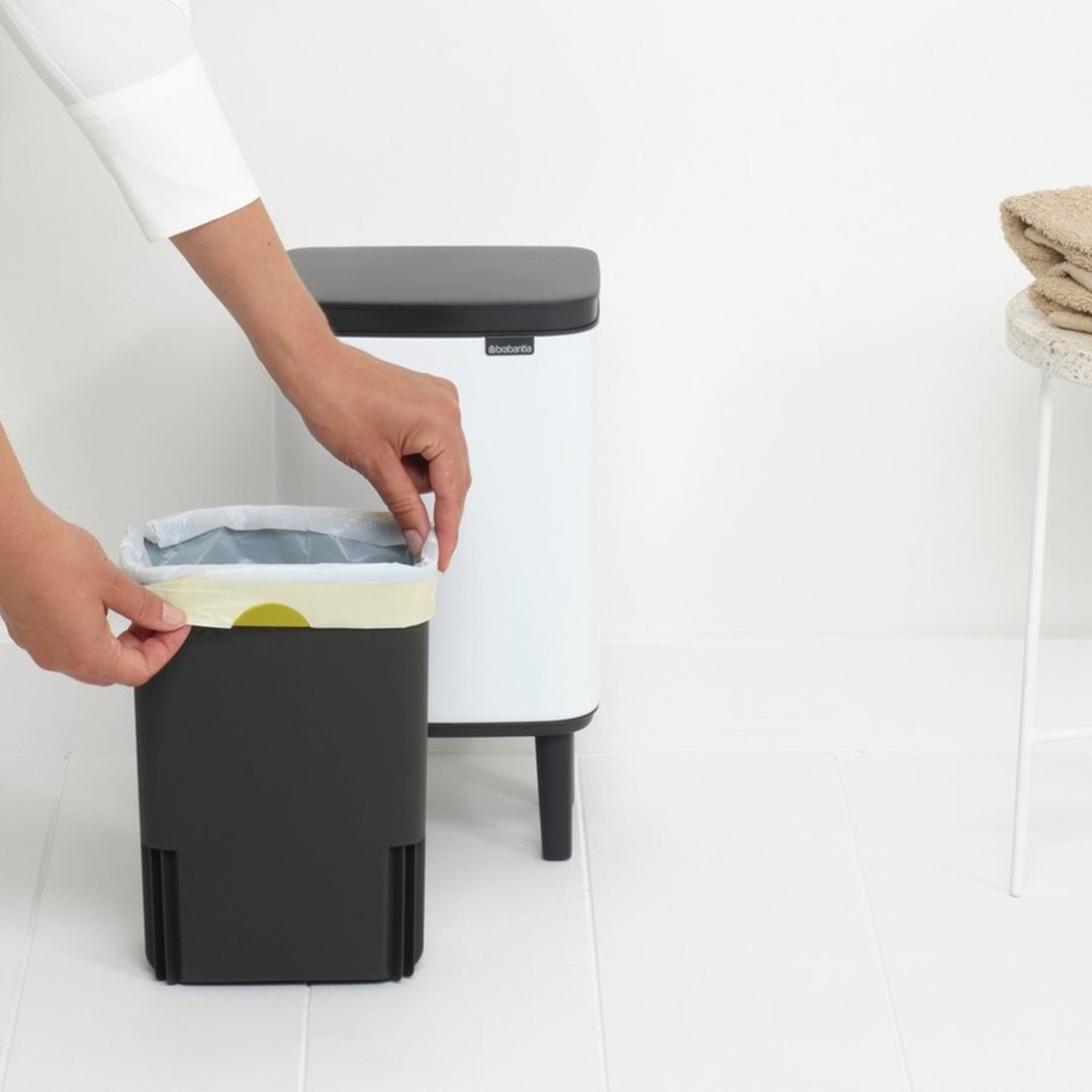 brabantia-bo-hi-afvalemmer-4l-wit