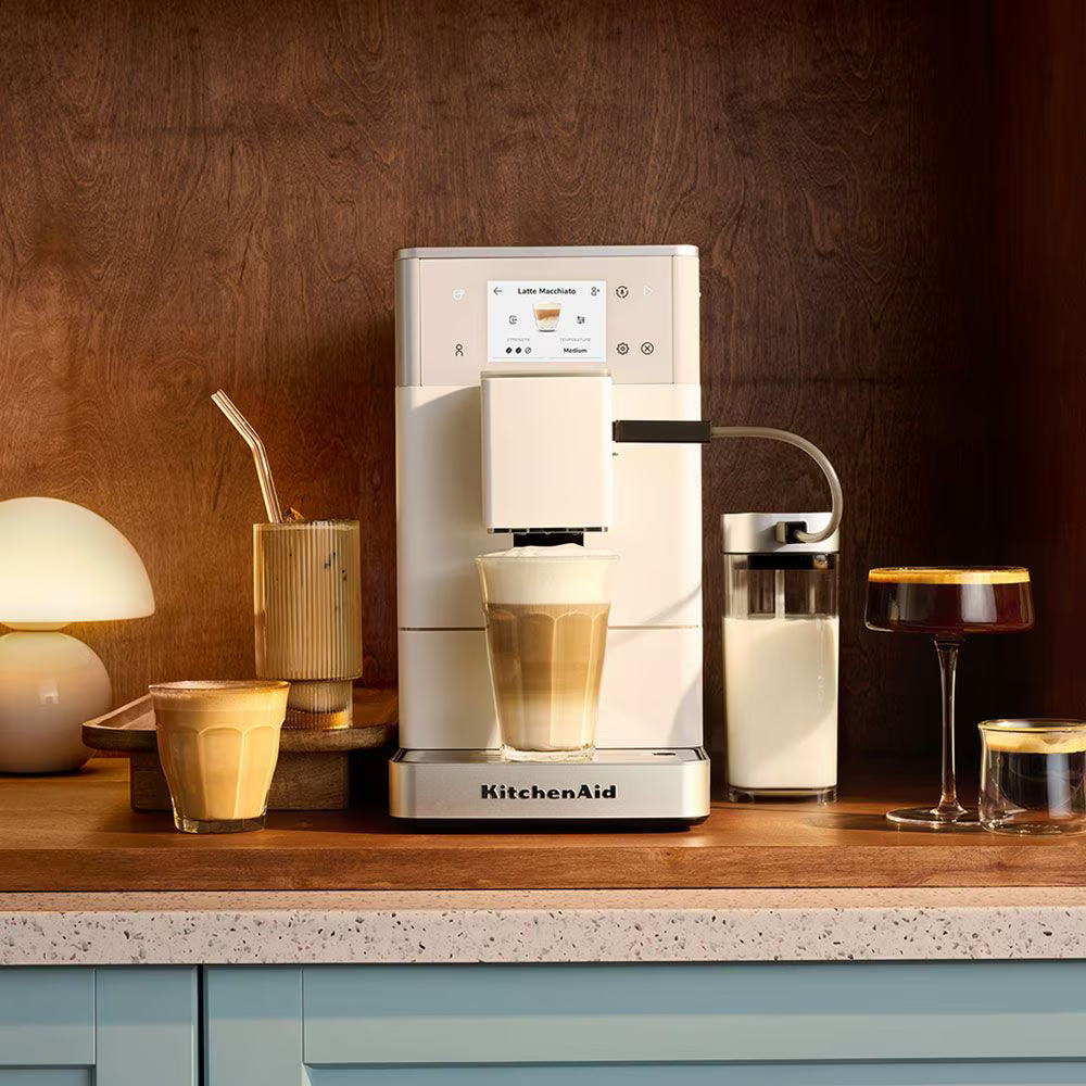 kitchenaid-volautomatische-espressomachine-kf4-porcelain-white5.jpg