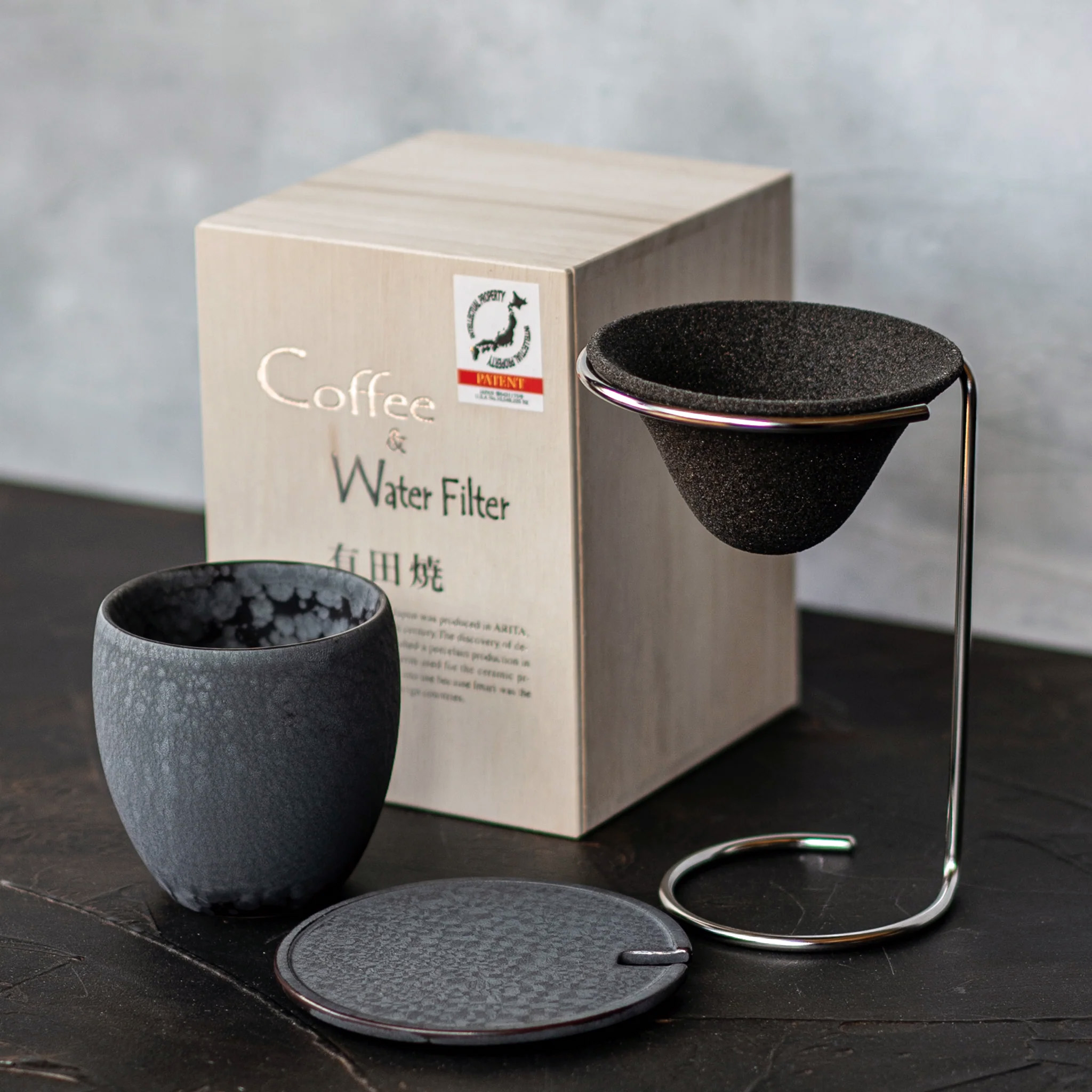 threerivers-cera-tsukito-coffee-filter-set-4-delig-keramiek-sfeer.jpg