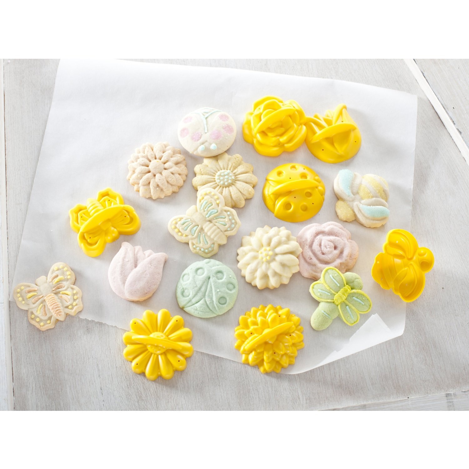 nordic-ware-garden-uitsteekvormenset-8-delig