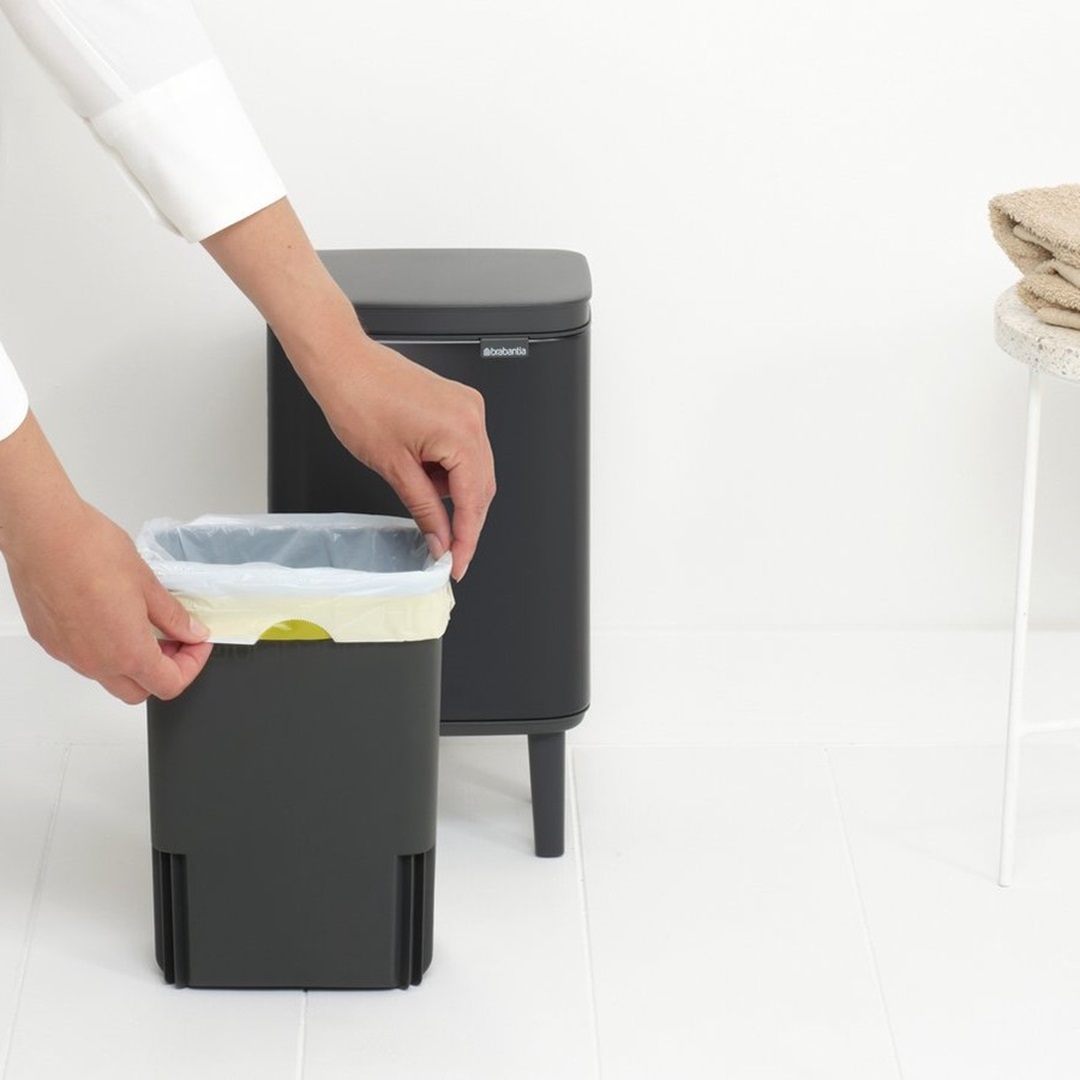 brabantia-bo-hi-afvalemmer-4l-mat-zwart