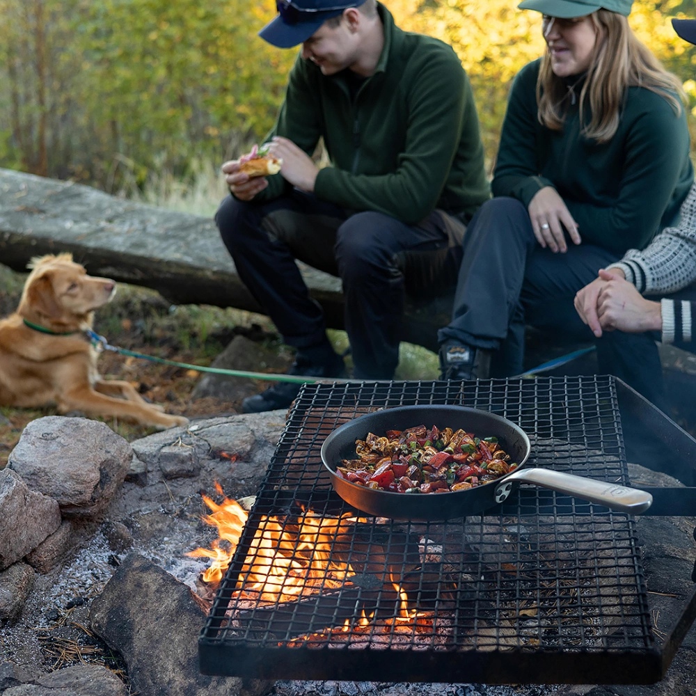 kockums-jernverk-koekenpan,-24cm-carbonstaal-sfeer-3
