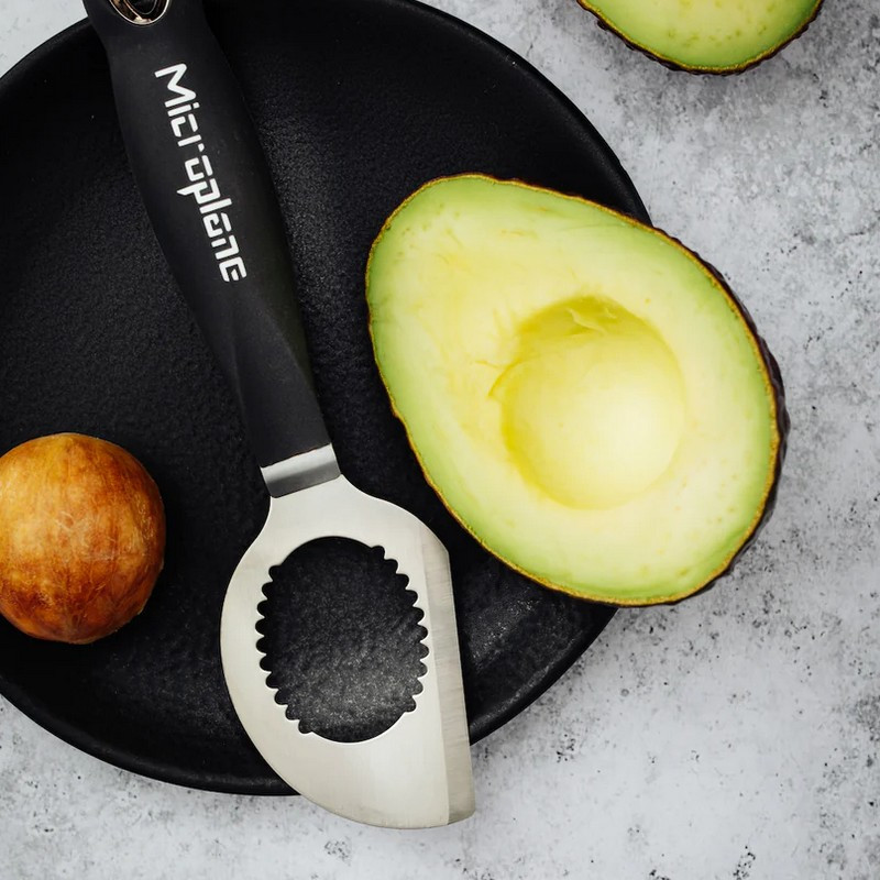 microplane-avocado-tool-zwart