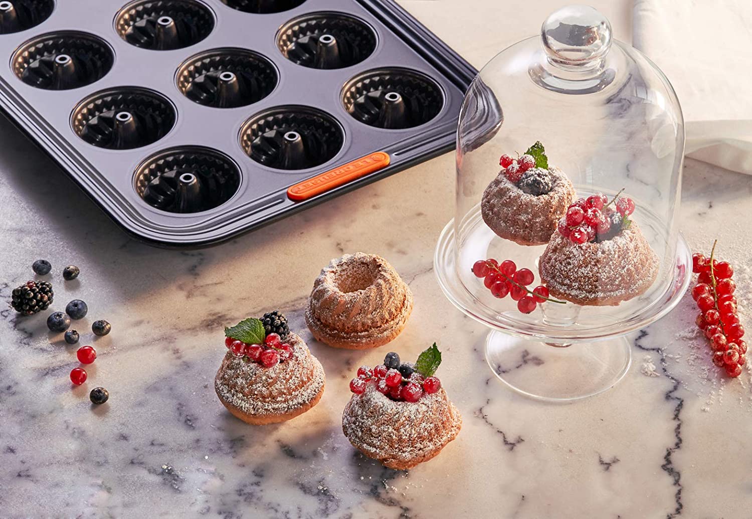 le-creuset-anti-aanbak-mini-tulbandvorm-12-stuks