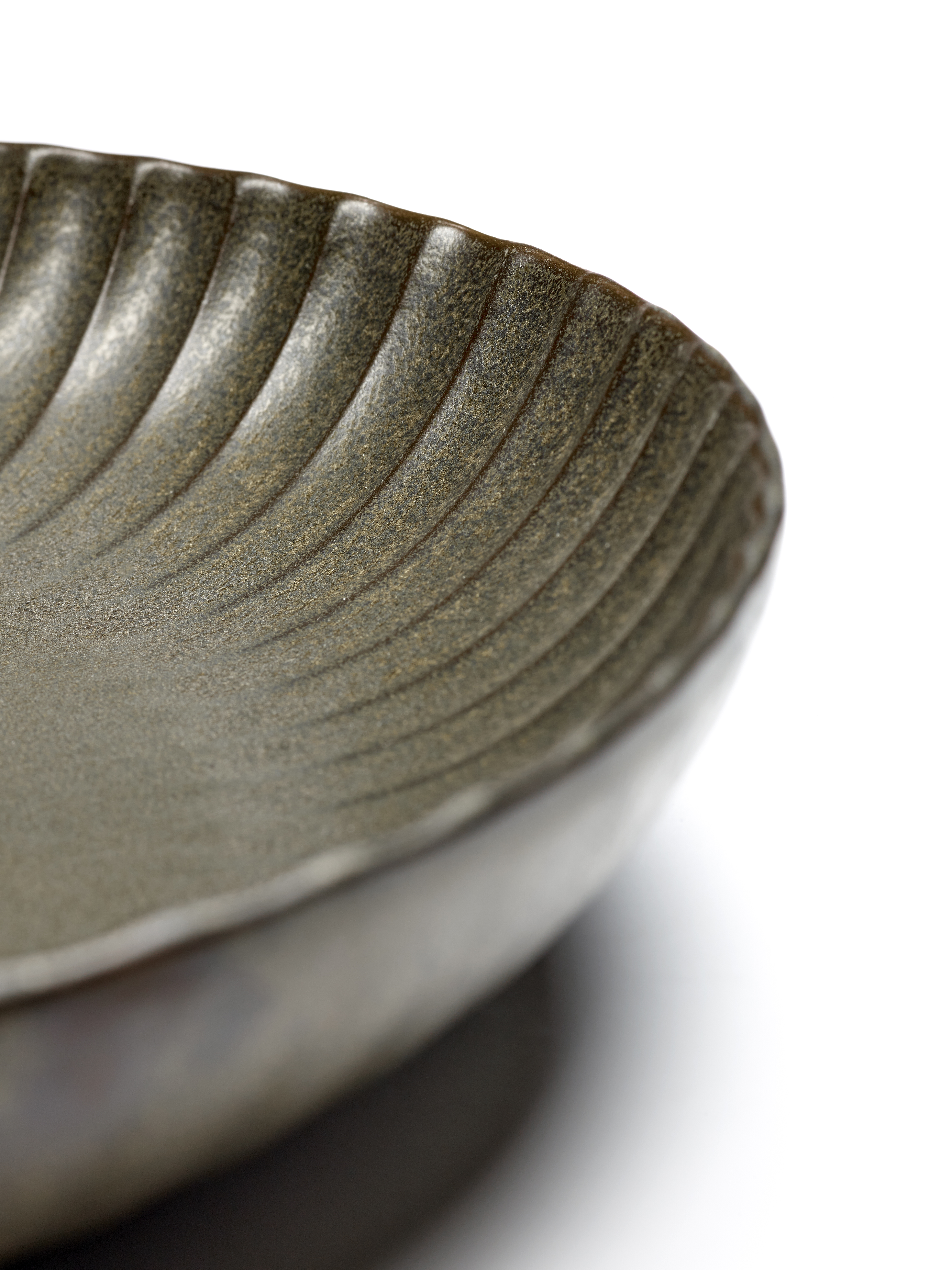 serax-inku-serveerschaal-b5120246g-32cm-groen