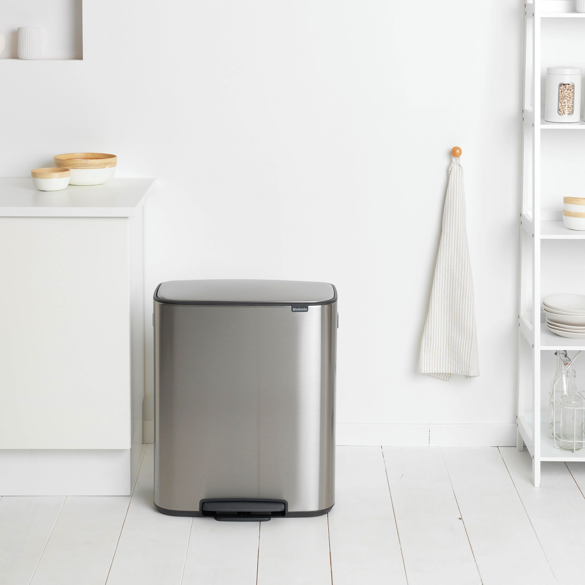 brabantia-bo-pedaalemmer-60l-rvs