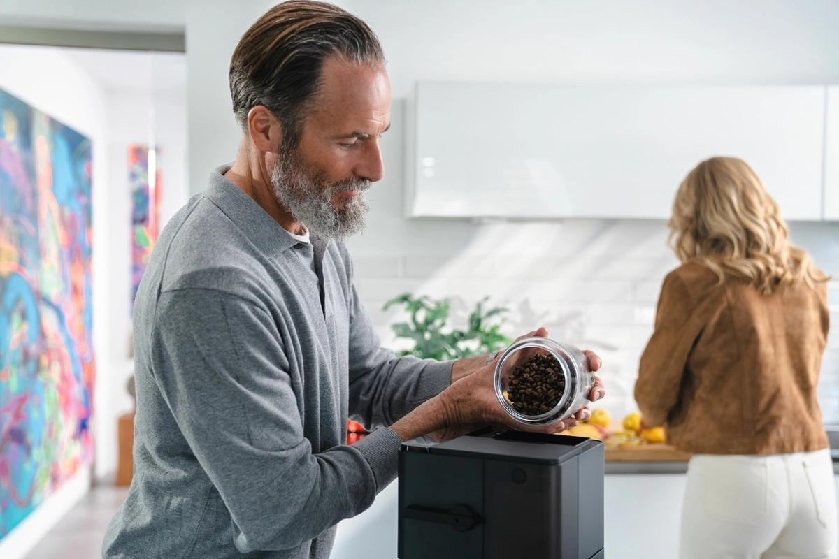 nivona-cube-4-espressomachine-zwart_4webp