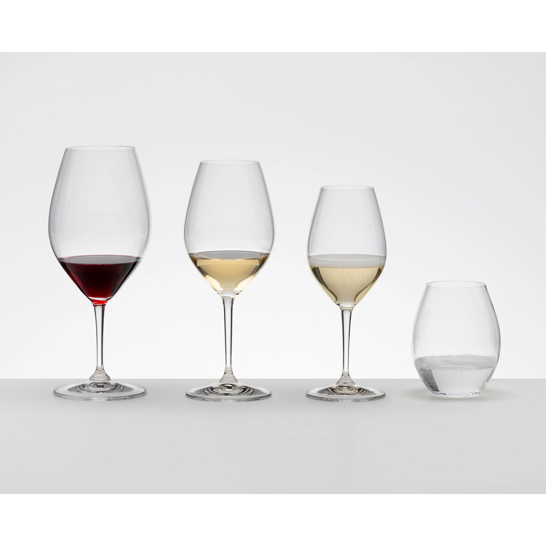 riedel-wine-friendly-rodewijnglas-067l-4-stuks