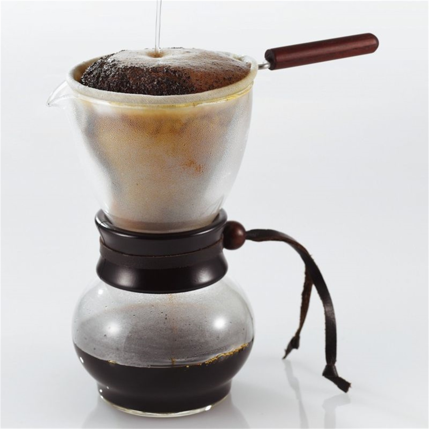 hario-drip-pot-koffiemaker-met-houten-hals-dpw-1-024l