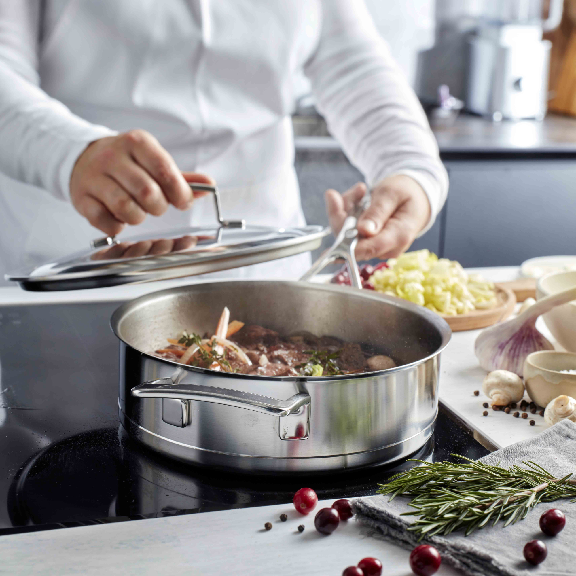 demeyere-silver-7-hapjespan-met-rvs-deksel-24cm