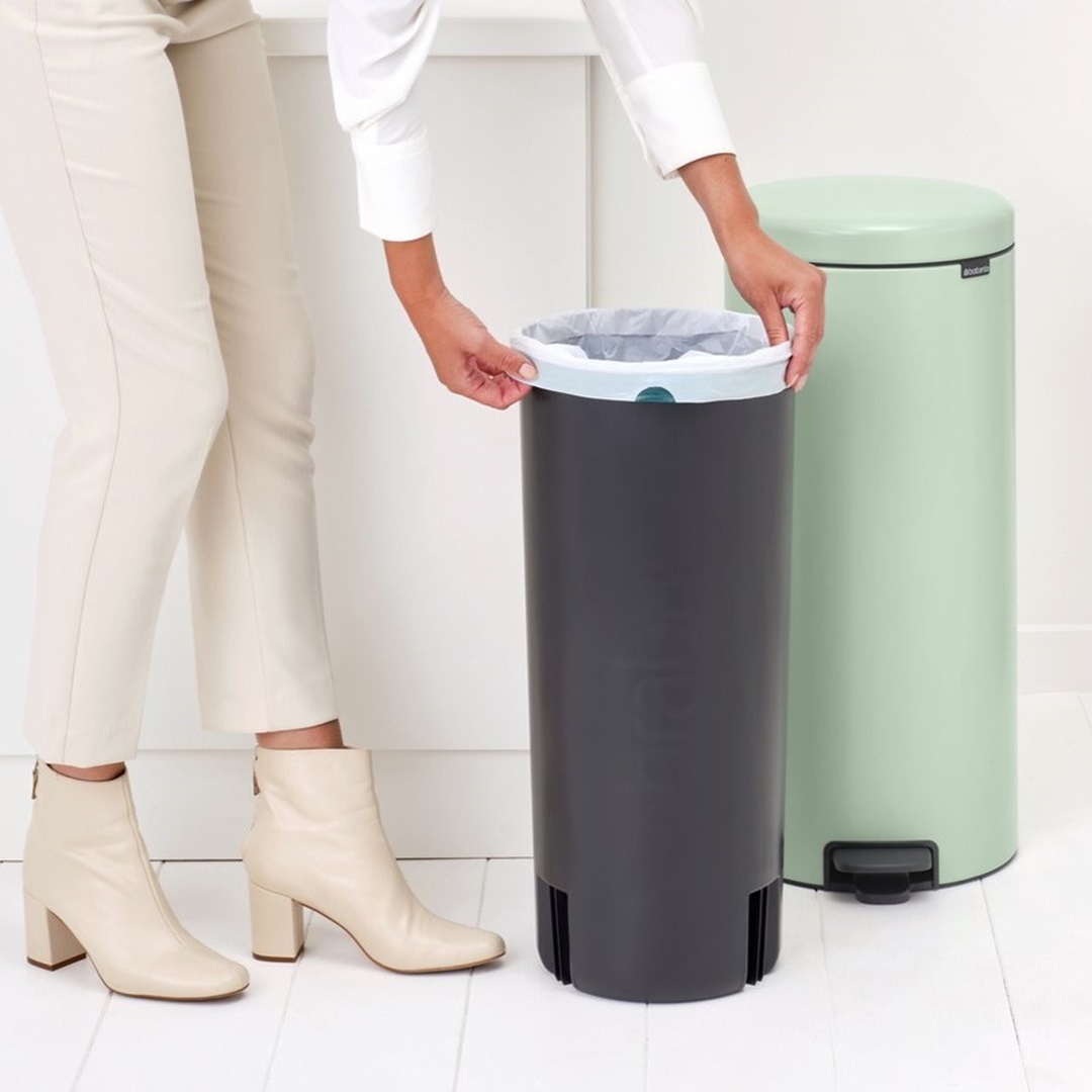 brabantia-newicon-pedaalemmer-30l-jade-groen