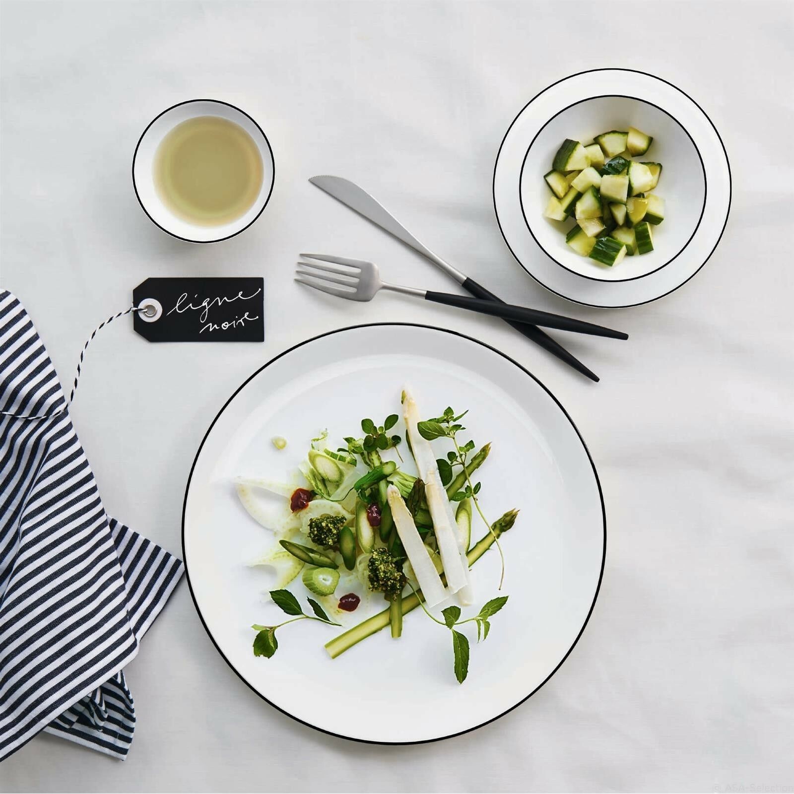 asa-selection-table-ligne-noir-schaal-9cm-wit-6-stuks_4jpeg