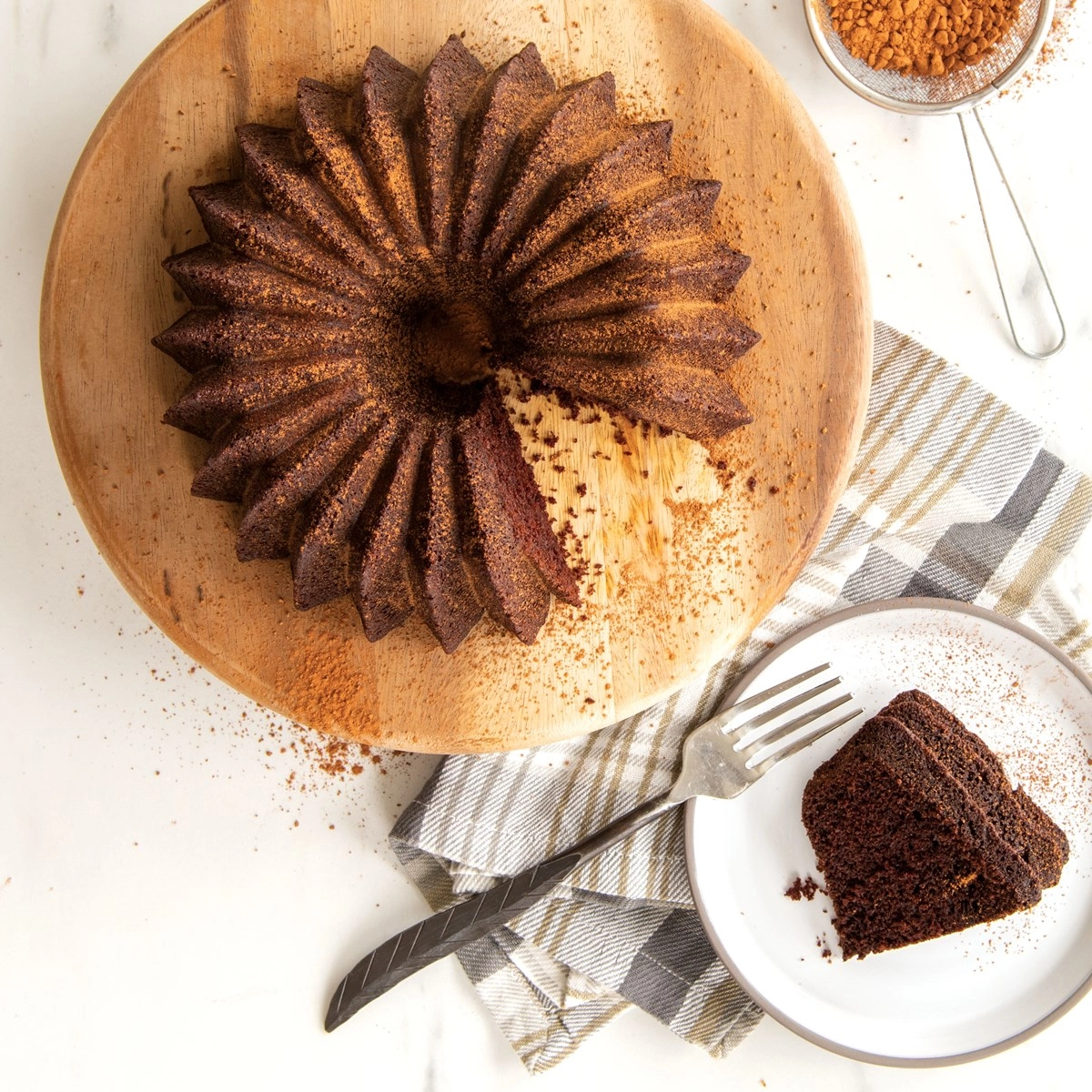 nordic-ware-brilliance-bundt-tulbandvorm-21cm-goud2.jpg