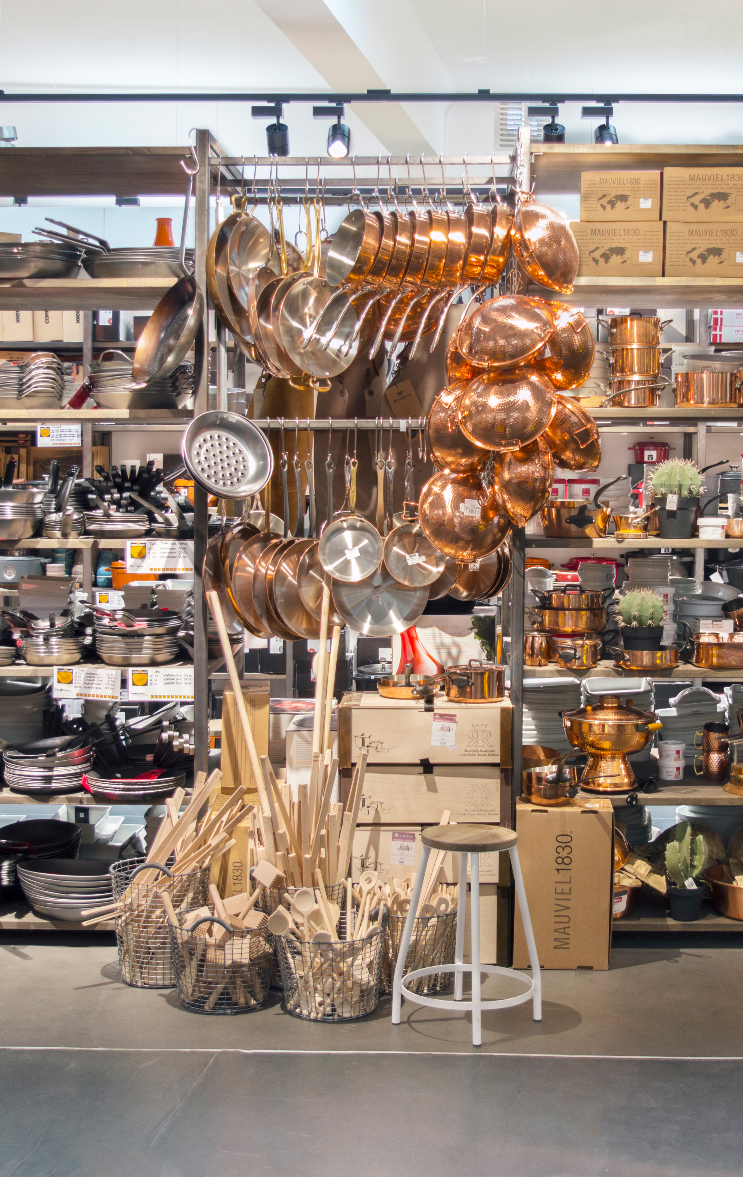 Noordplein - pannen - koperwand - staand-winkel