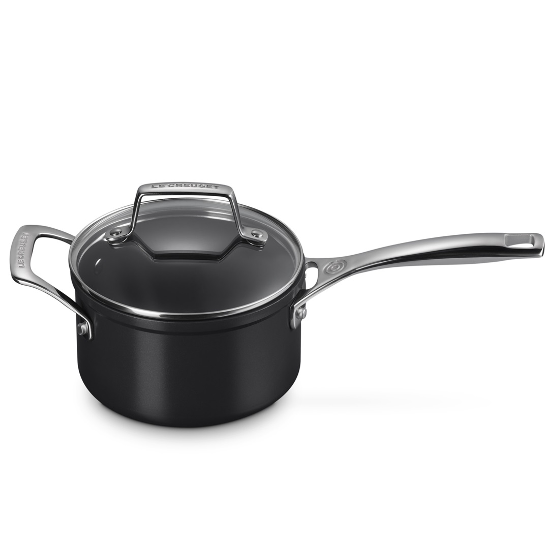 kookpunt-le-creuset-essential-non-stick-ceramic-steelpan-met-glasdeksel,-16cm