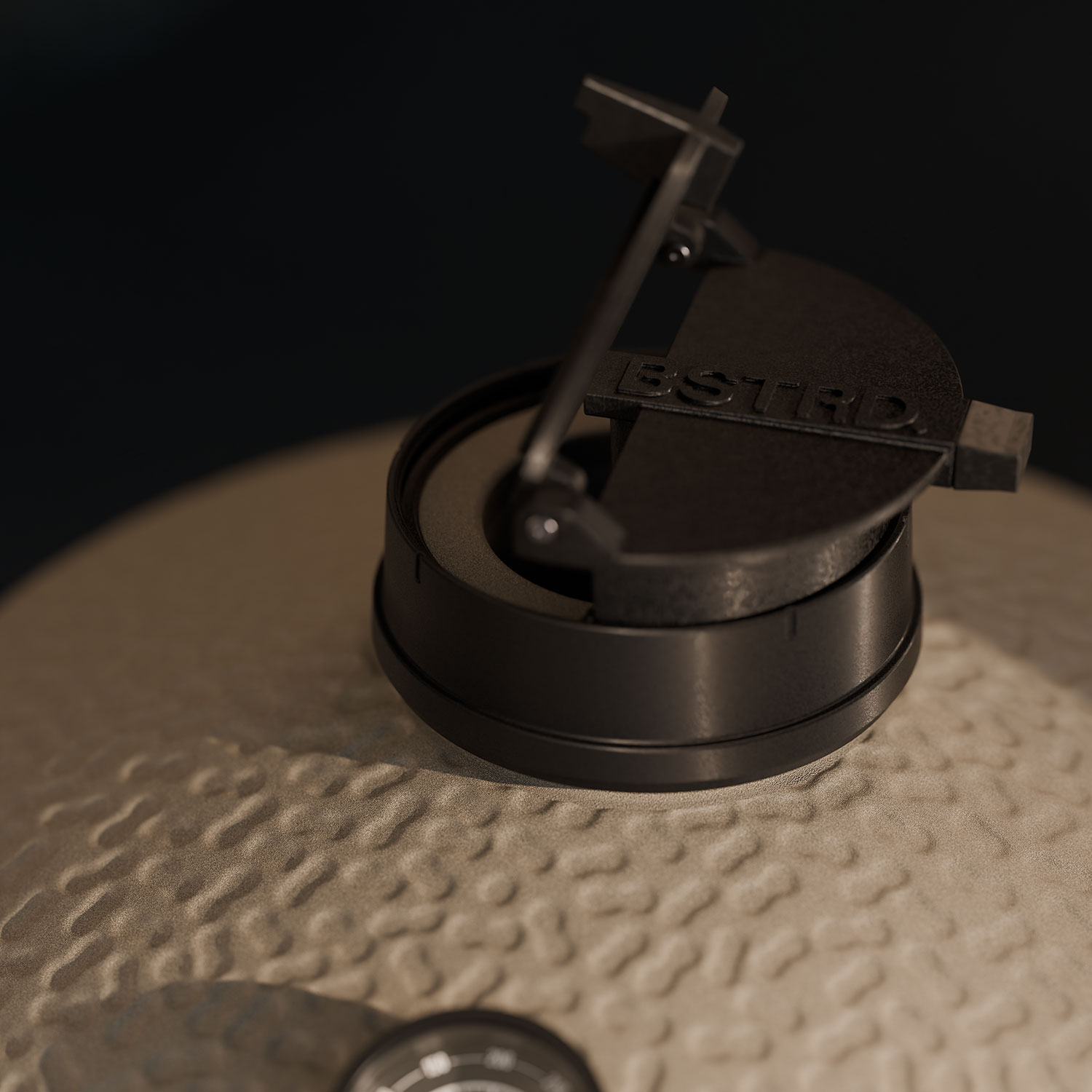 bstrd-keramikgrill-pro-large-desert-sand-top-cap.jpg