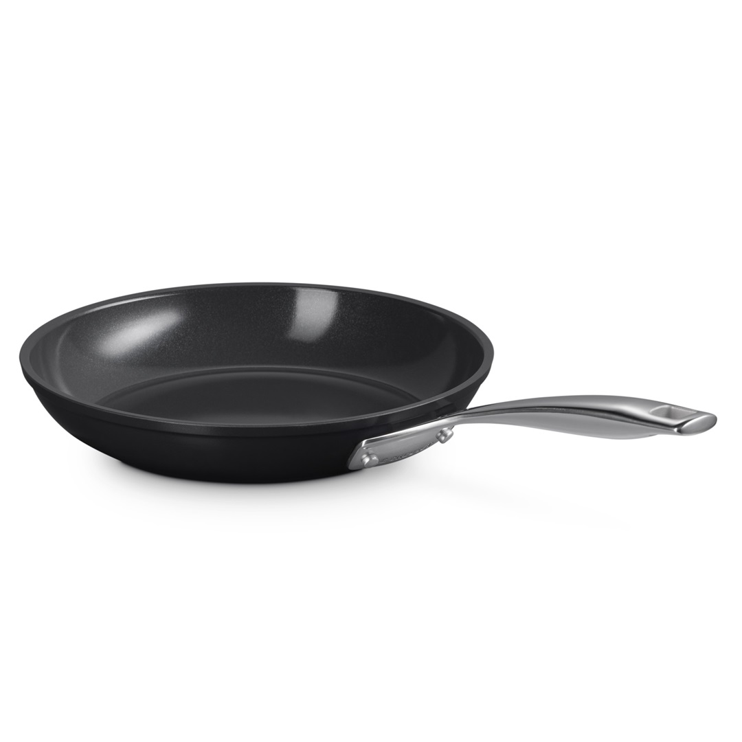 kookpunt-le-creuset-essential-non-stick-ceramic-koekenpan,-24cm-5