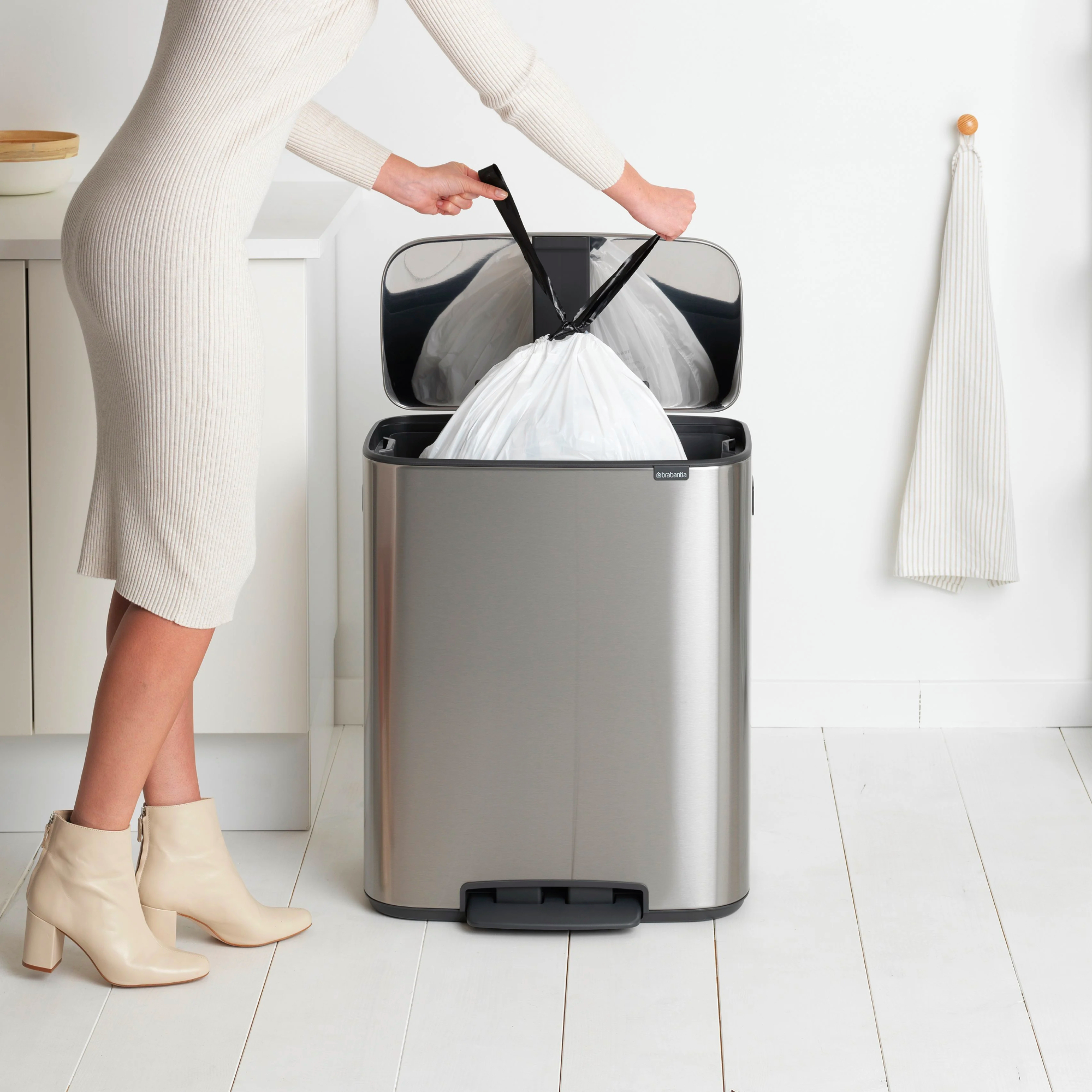 brabantia-bo-pedaalemmer-60l-rvs