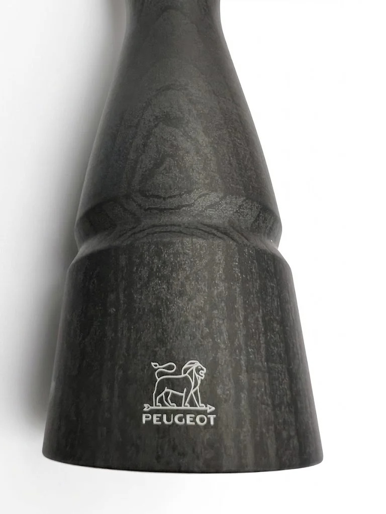 peugeot-festival-pepermolen-22cm-graphite2.jpg