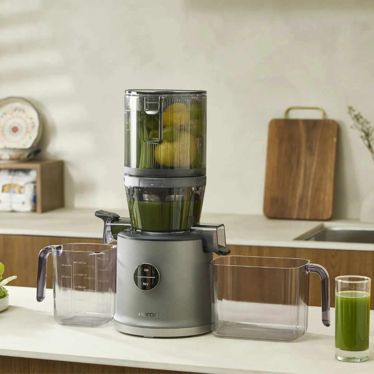 hurom-slowjuicer-h80-st-matt-titanium-grey5.jpg