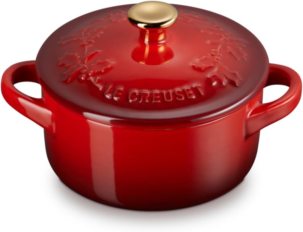 le-creuset-holly-collection-mini-cocotte-met-deksel-10cm-kersenrood.jpg