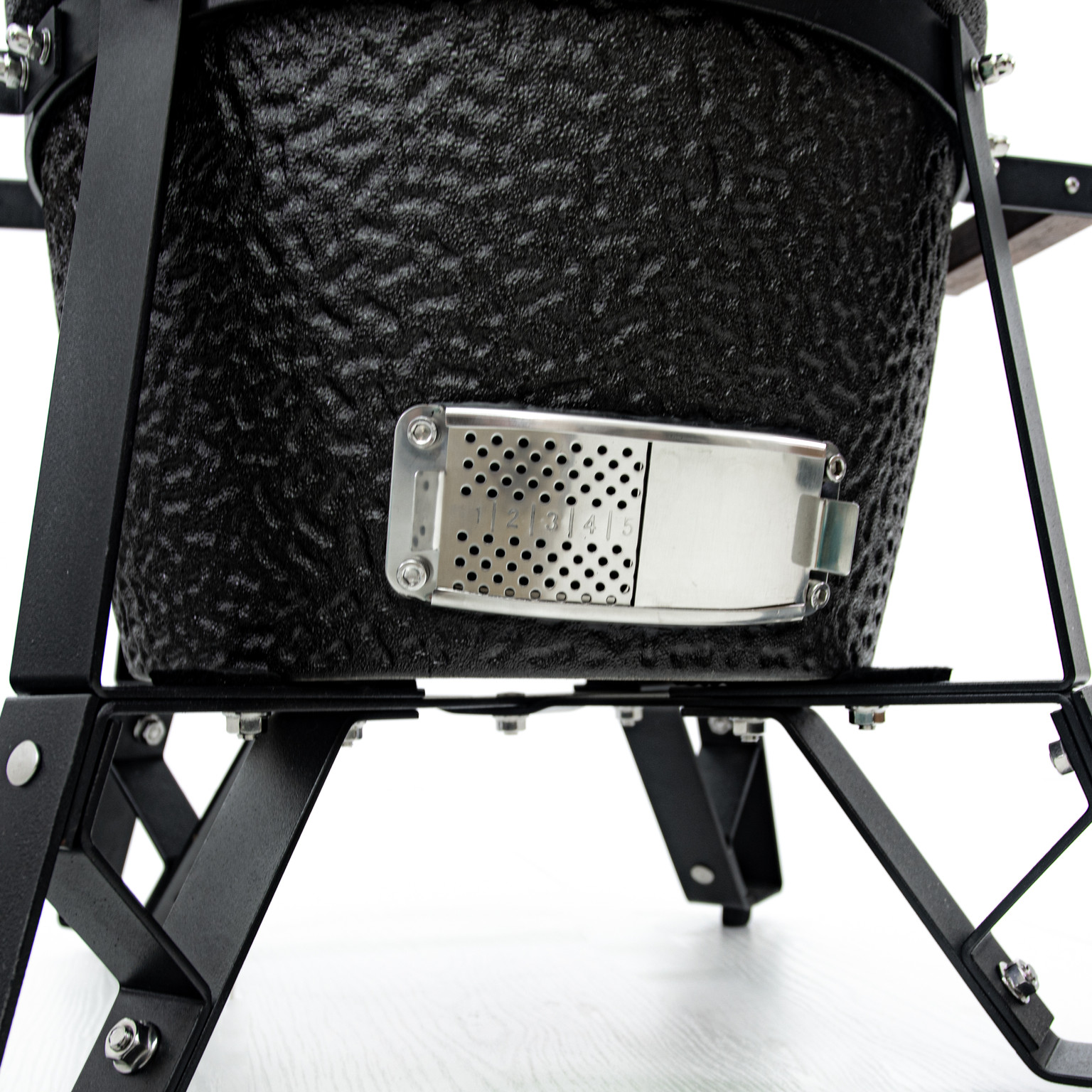 bastard-houtskoolbarbecue-compact-urban_30.jpeg_3jpeg