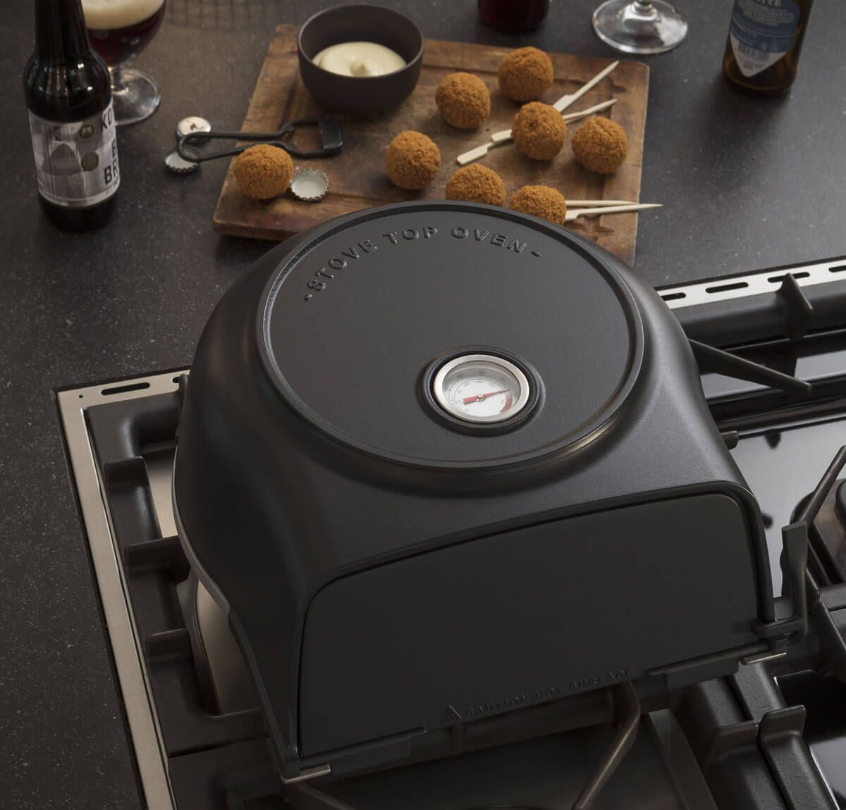 fernus-stovetop-pizza-oven-charcoal-matted-black