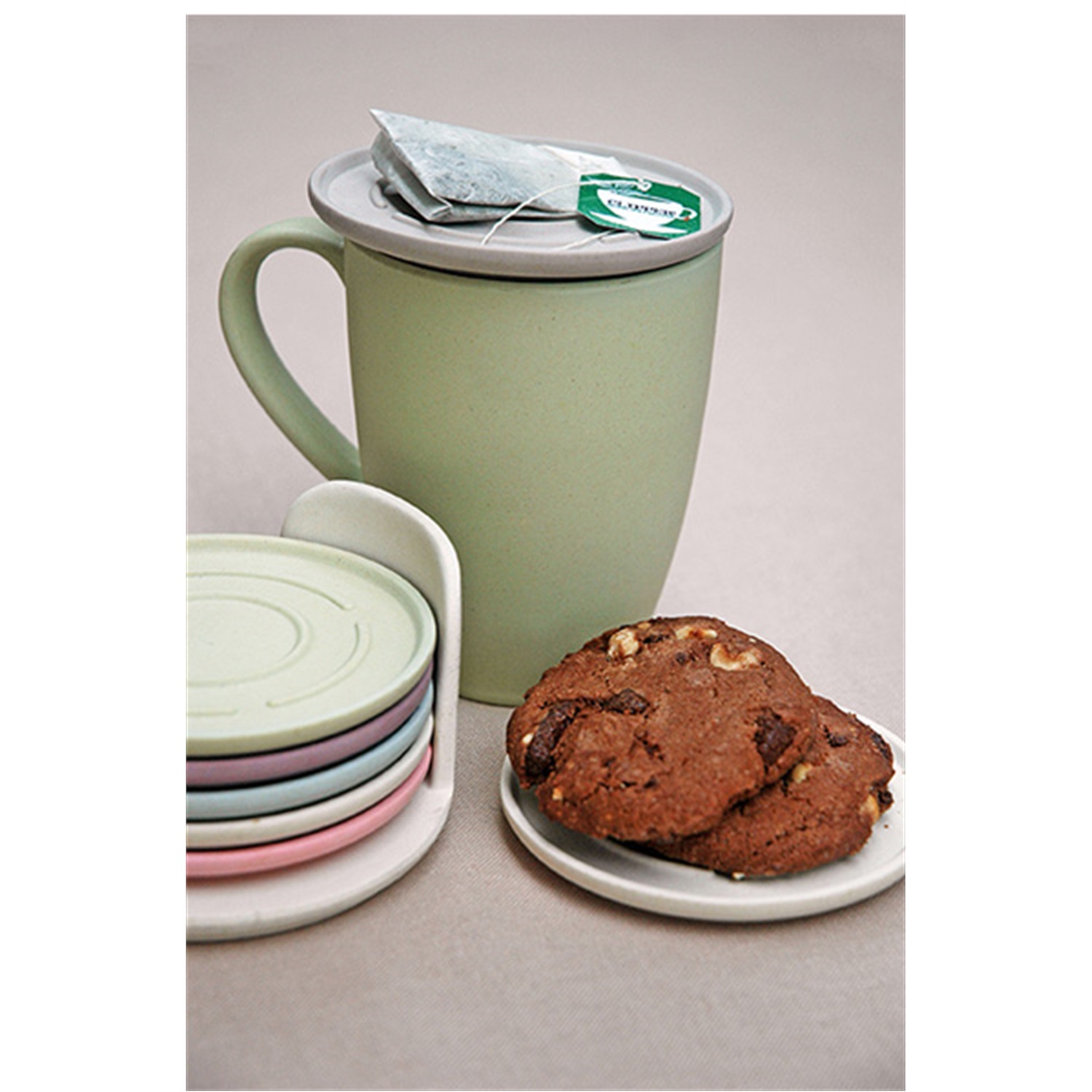 zuperzozial-lean-back-mok-0375l-willow-green