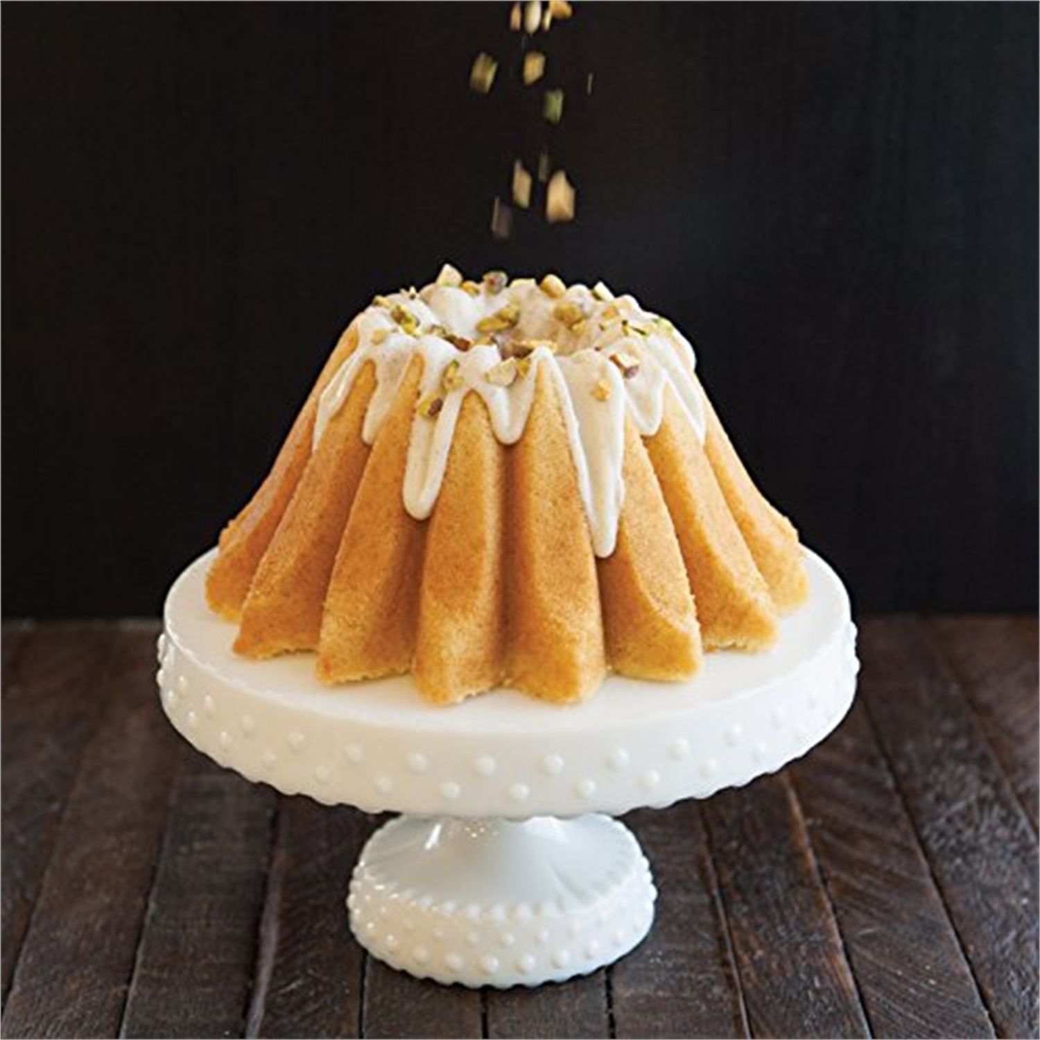 nordic-ware-lotus-tulbandvorm-215cm-goud