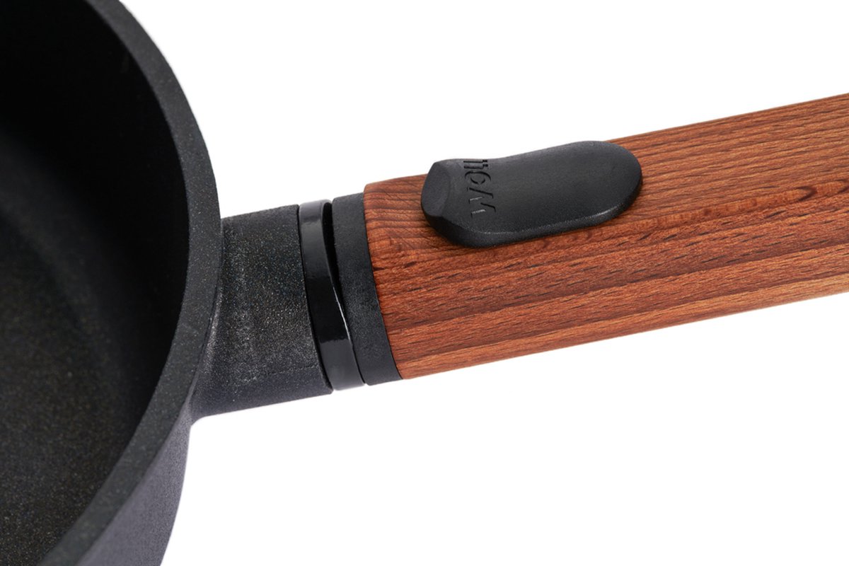 woll-eco-logic-qxr-koekenpan-met-houten-steel-28cm3.jpg